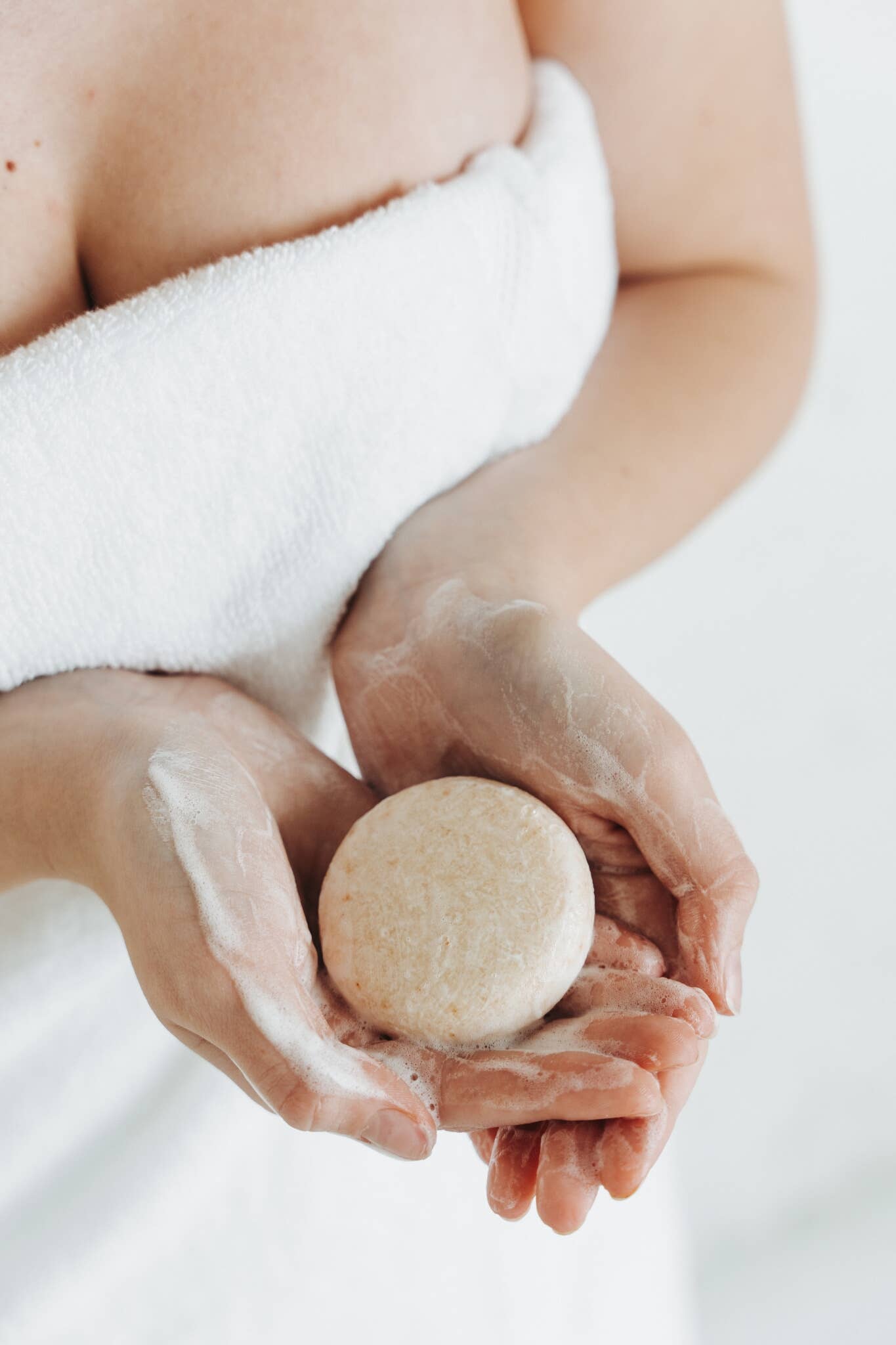 Zero Waste MVMT Shampoo Bar | Nourishing, Balanced