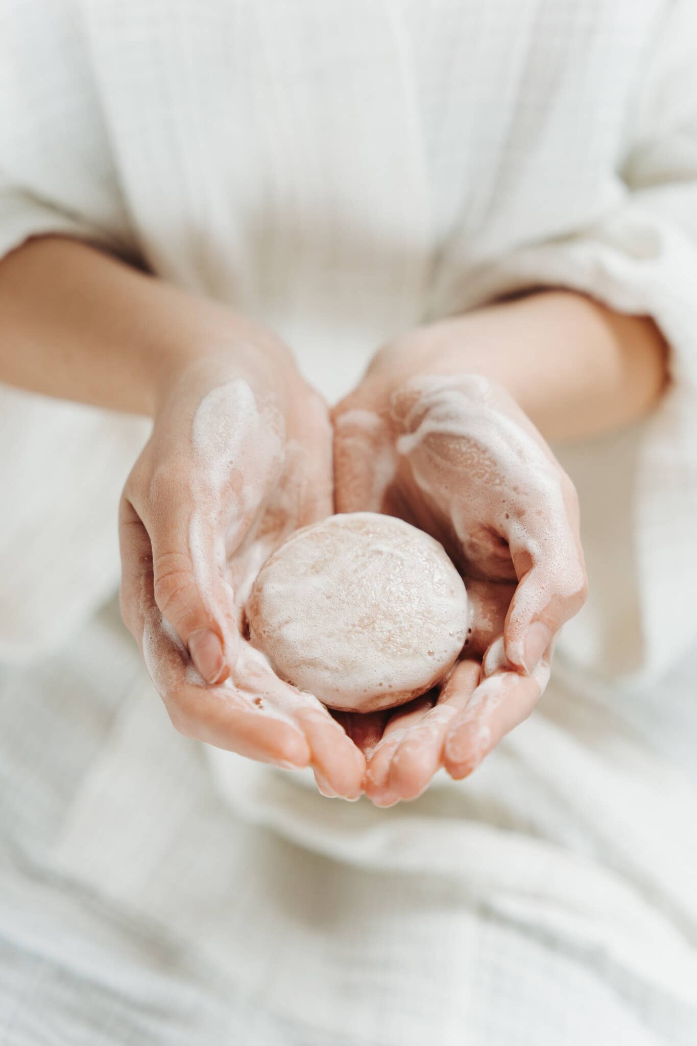 Zero Waste MVMT Shampoo Bar | Nourishing, Balanced